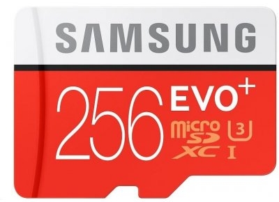 Podpora až 256GB micro SD karty - autokamera